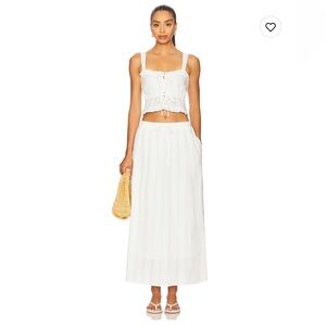 Heartloom Laudine Set